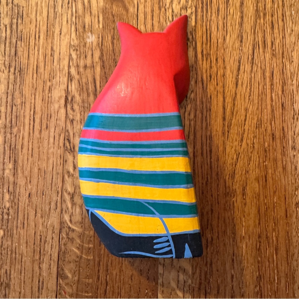 Laurel Burch-Style Hand Painted Wood Cat 5” tall Kitten Decor - Picture 3 of 9